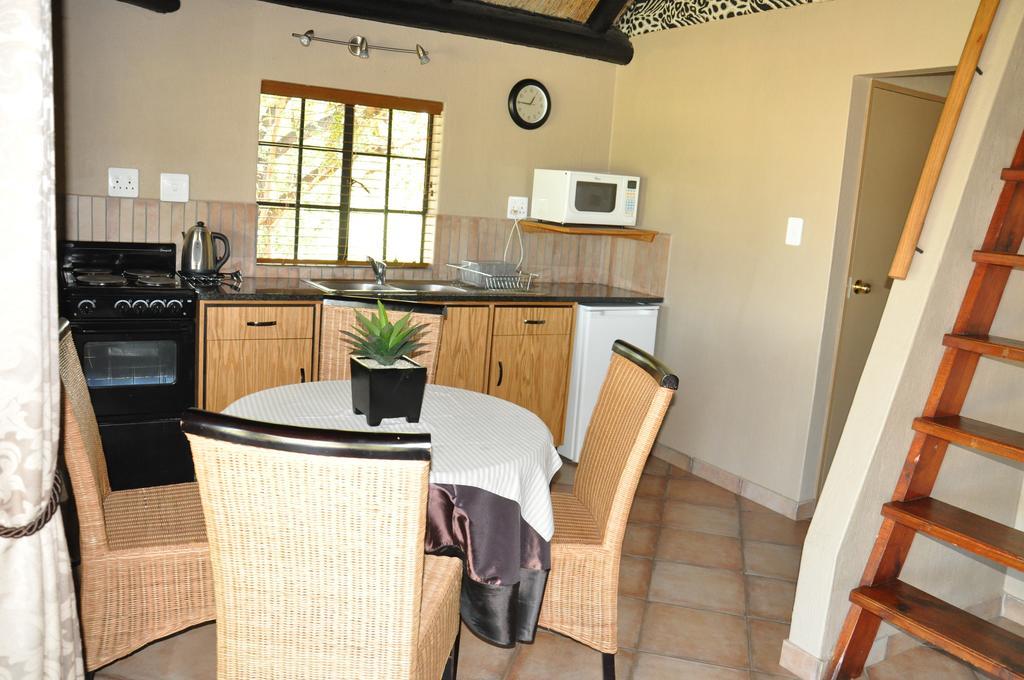 Ukutula Lion Lodge Beestekraal  Экстерьер фото